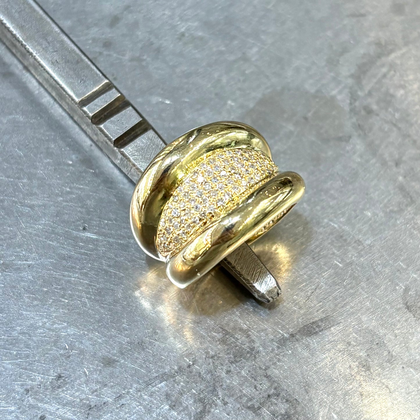 Bague Godrons - Or Jaune 750 & Diamants