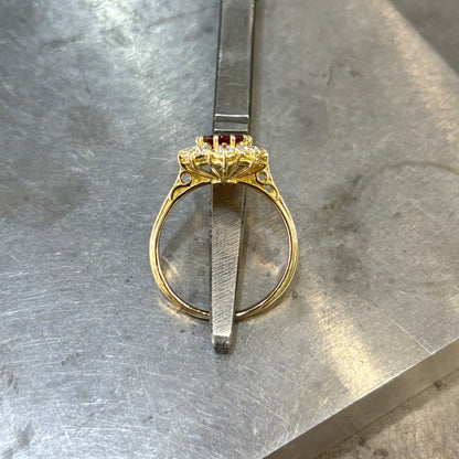 Bague Marguerite - Or Jaune 750 Rubis & Diamants