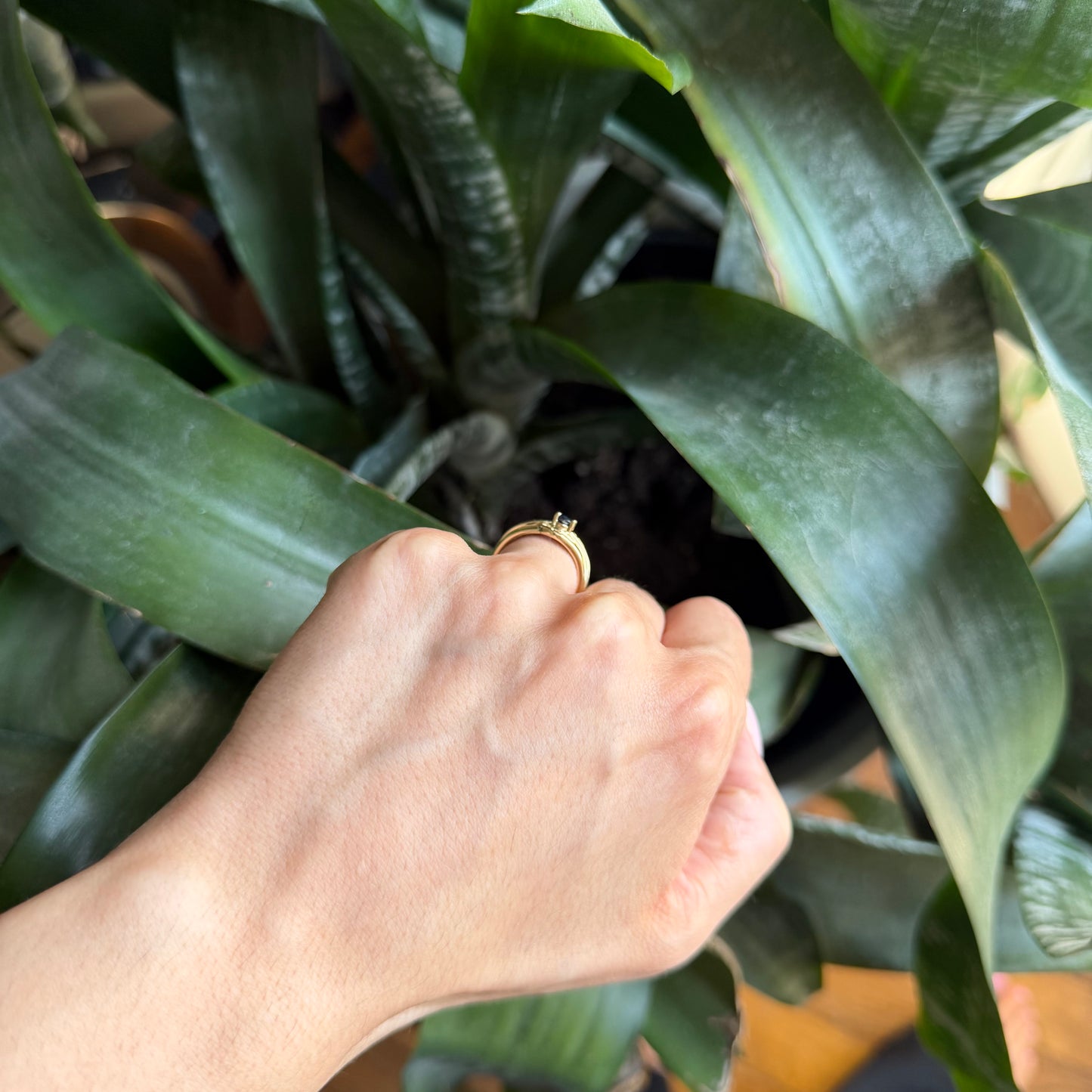 Bague Jonc - Or Jaune 750 Saphirs & Diamants