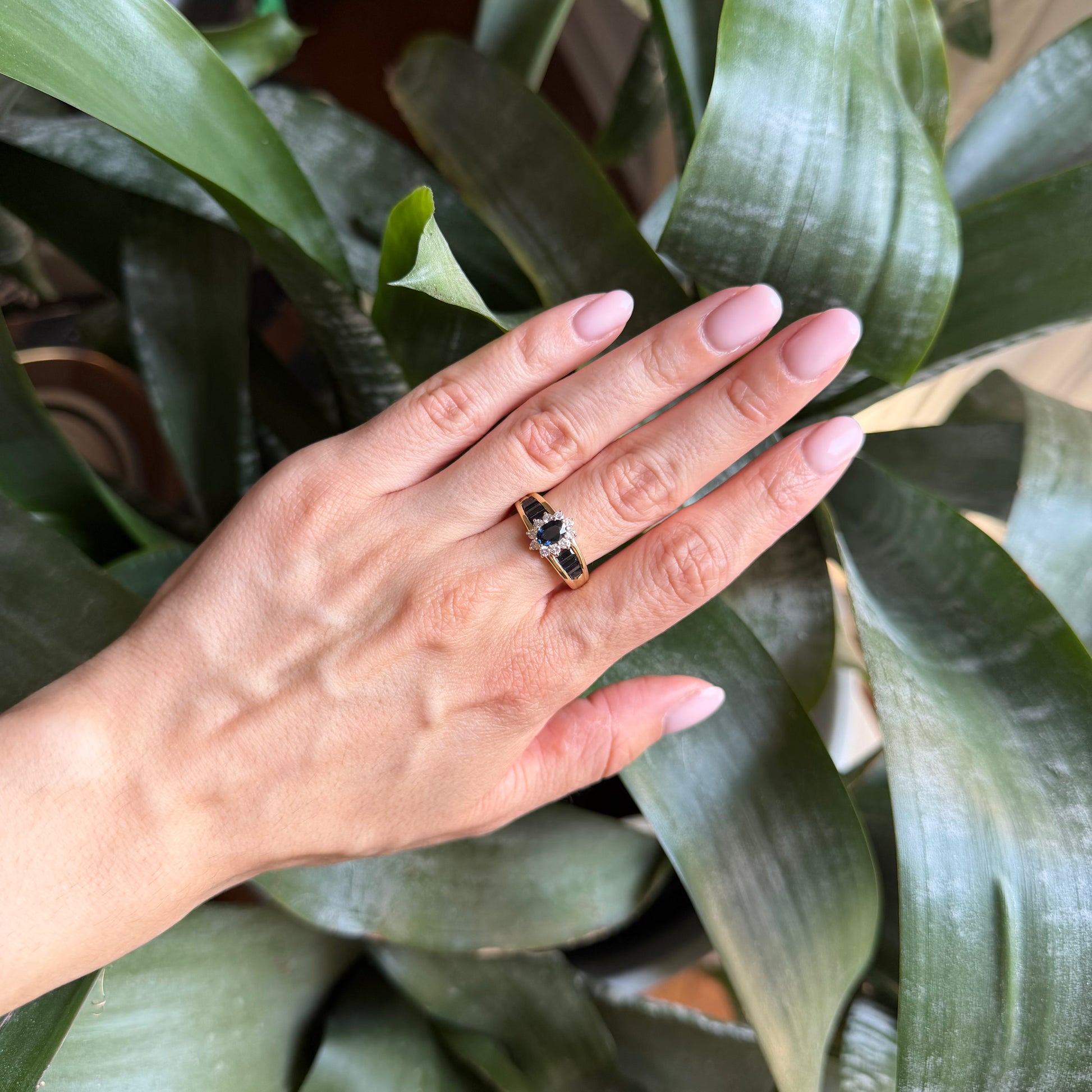 Bague Jonc Marguerite - Or Jaune 750 Saphir & Diamants