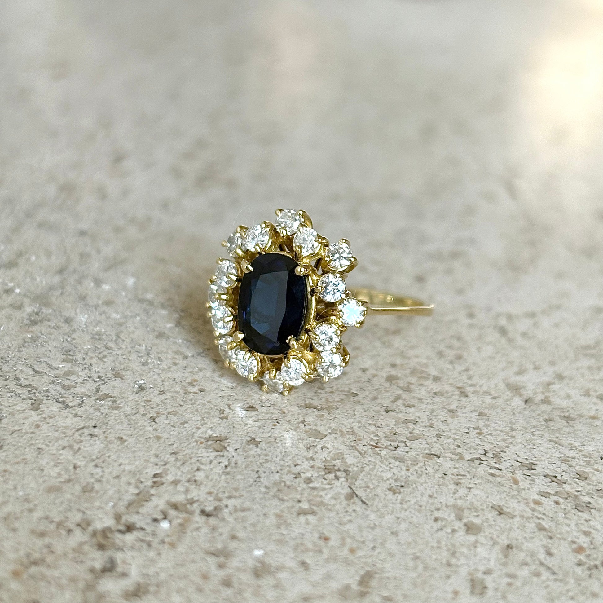 Bague Marguerite - Or Jaune 750 Diamants & Saphir