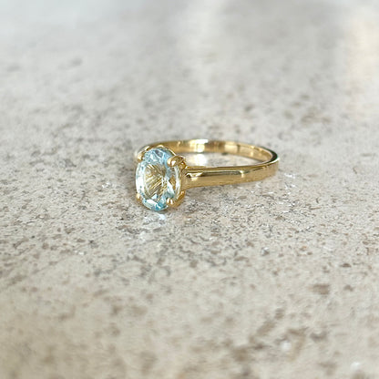 Bague Solitaire - Or Jaune 750 & Aigue-Marine