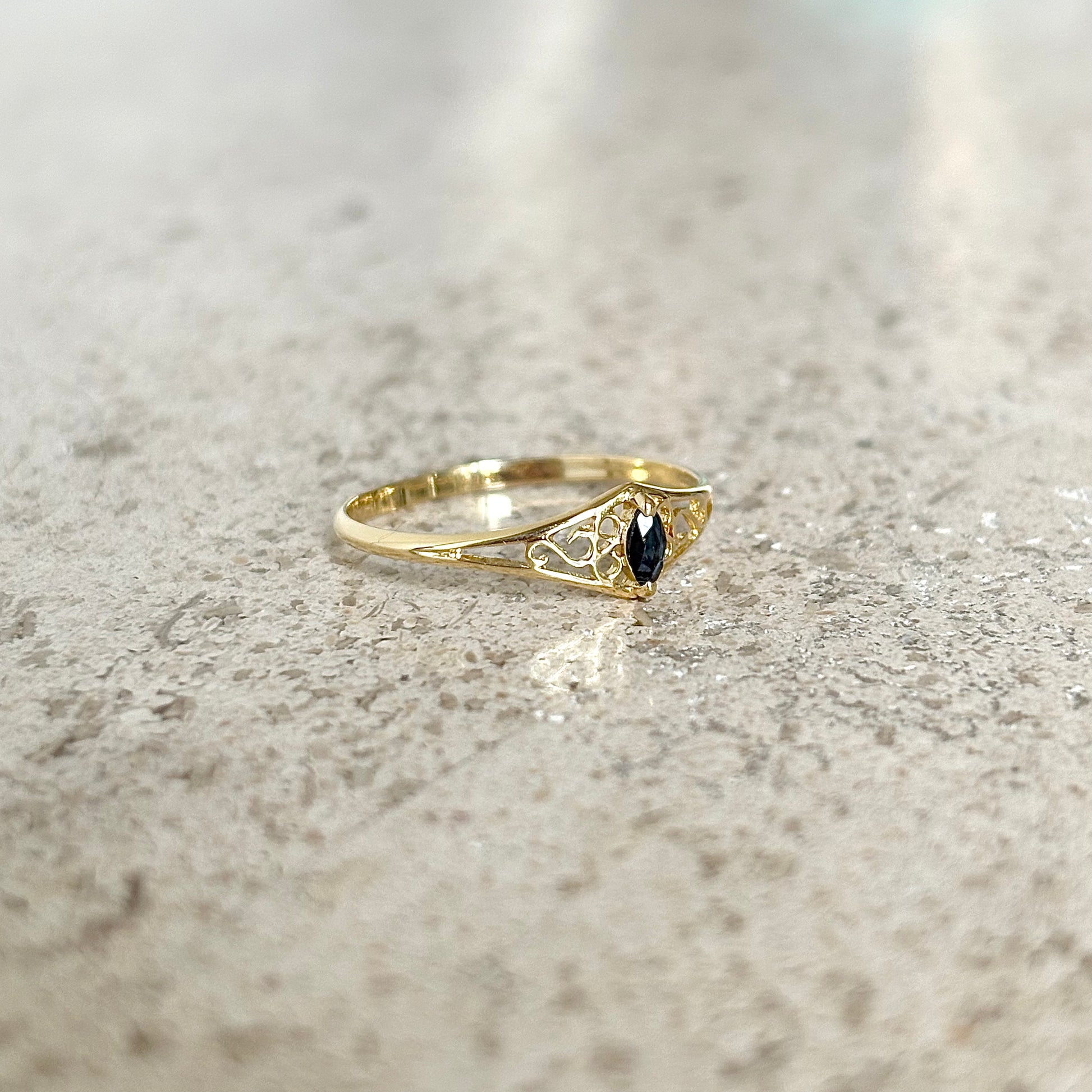 Bague Vintage - Or Jaune 750 & Saphir