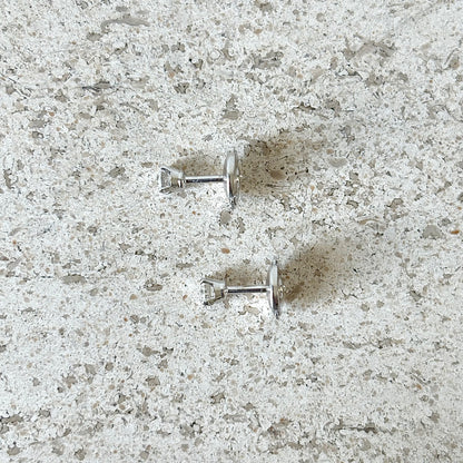 Boucles D'oreilles Puces Solitaire - Or Blanc 750 & Diamants