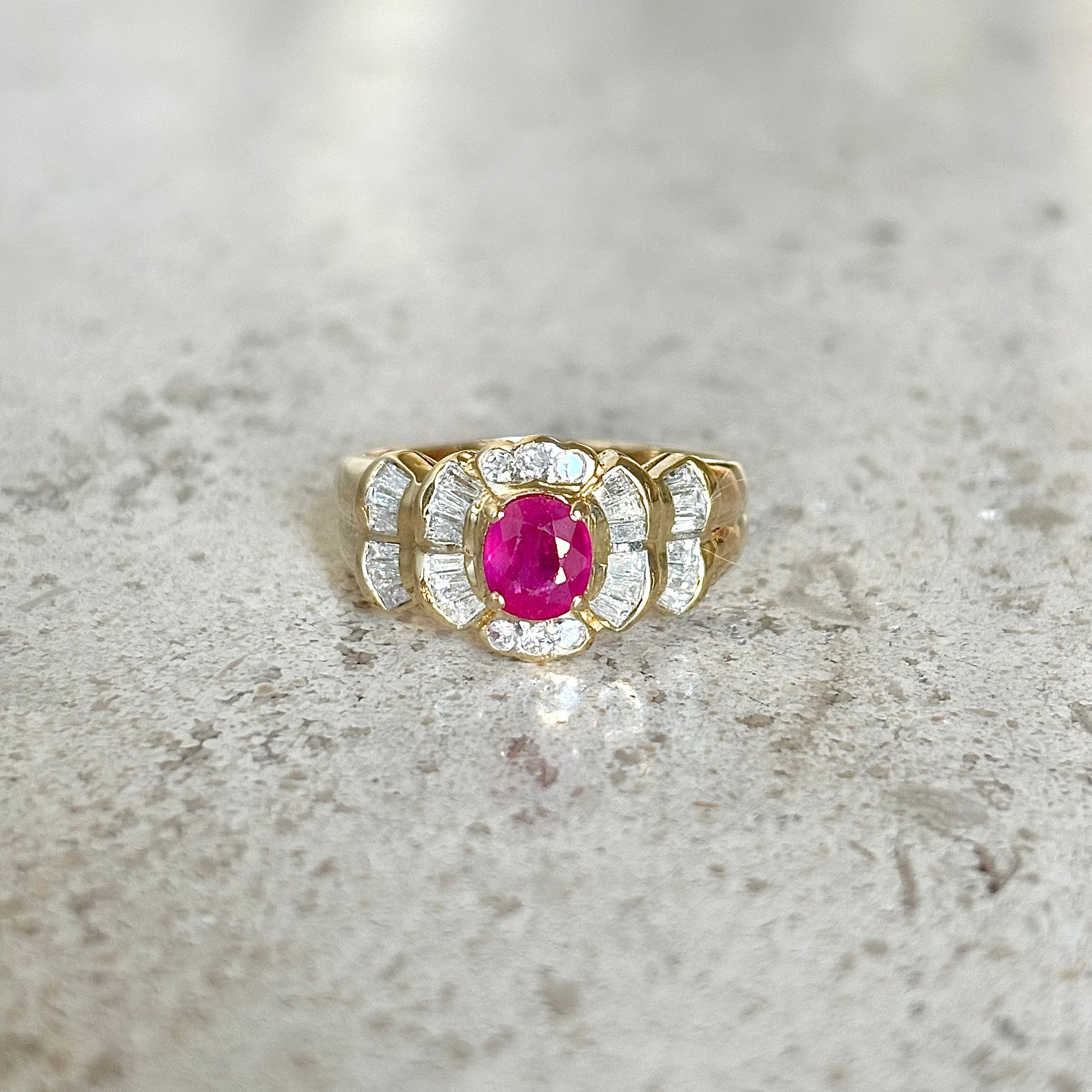 Bague Entourage - Or Jaune 750 Rubis & Diamants