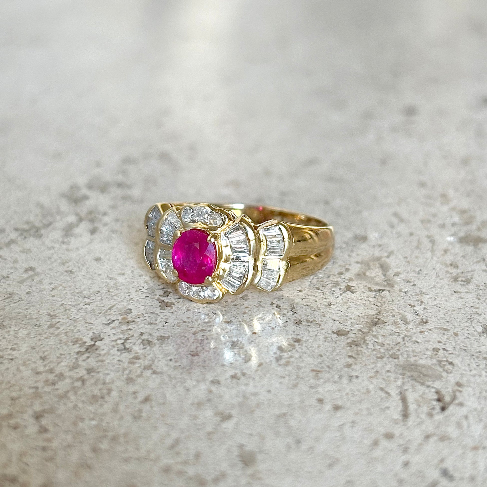 Bague Entourage - Or Jaune 750 Rubis & Diamants