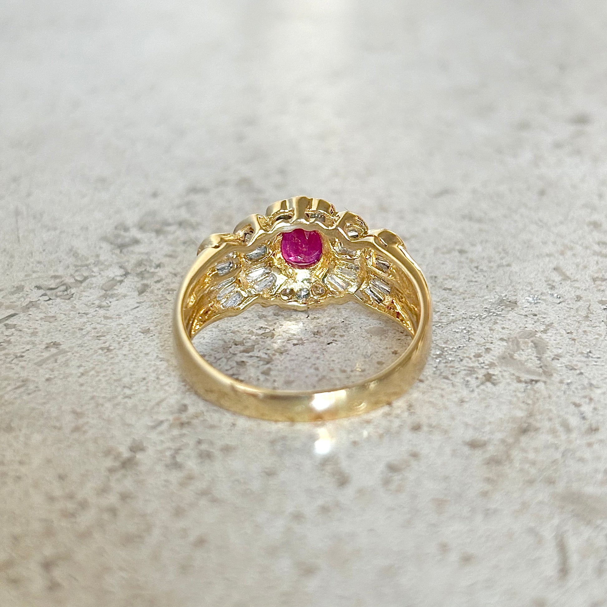 Bague Entourage - Or Jaune 750 Rubis & Diamants