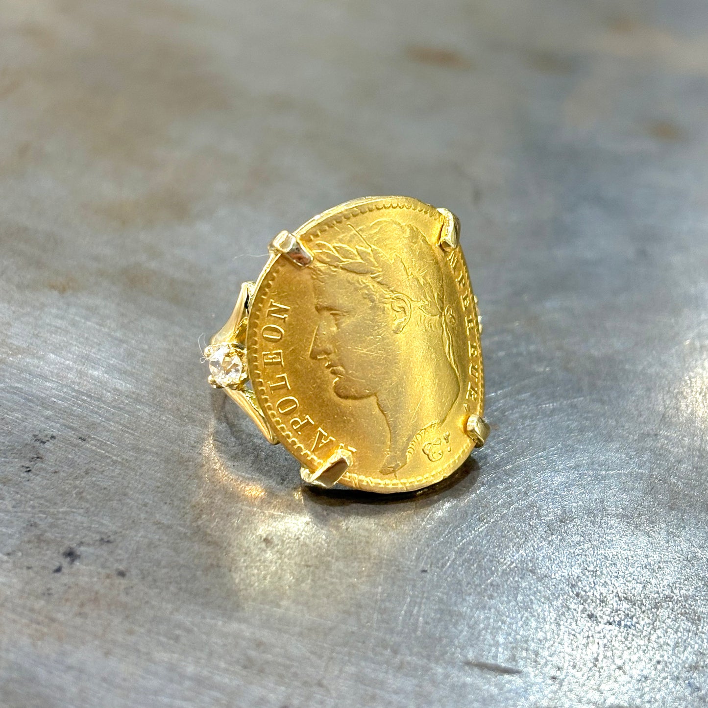 Bague Pièce - Or Jaune 750 & Pièce 20 Francs Napoléon & Diamants