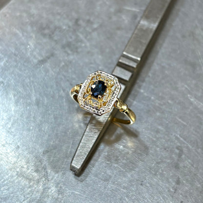 Bague Vintage Art Nouveau - Or Jaune 750 & Saphir