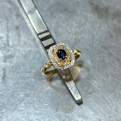 Bague Vintage Art Nouveau - Or Jaune 750 & Saphir