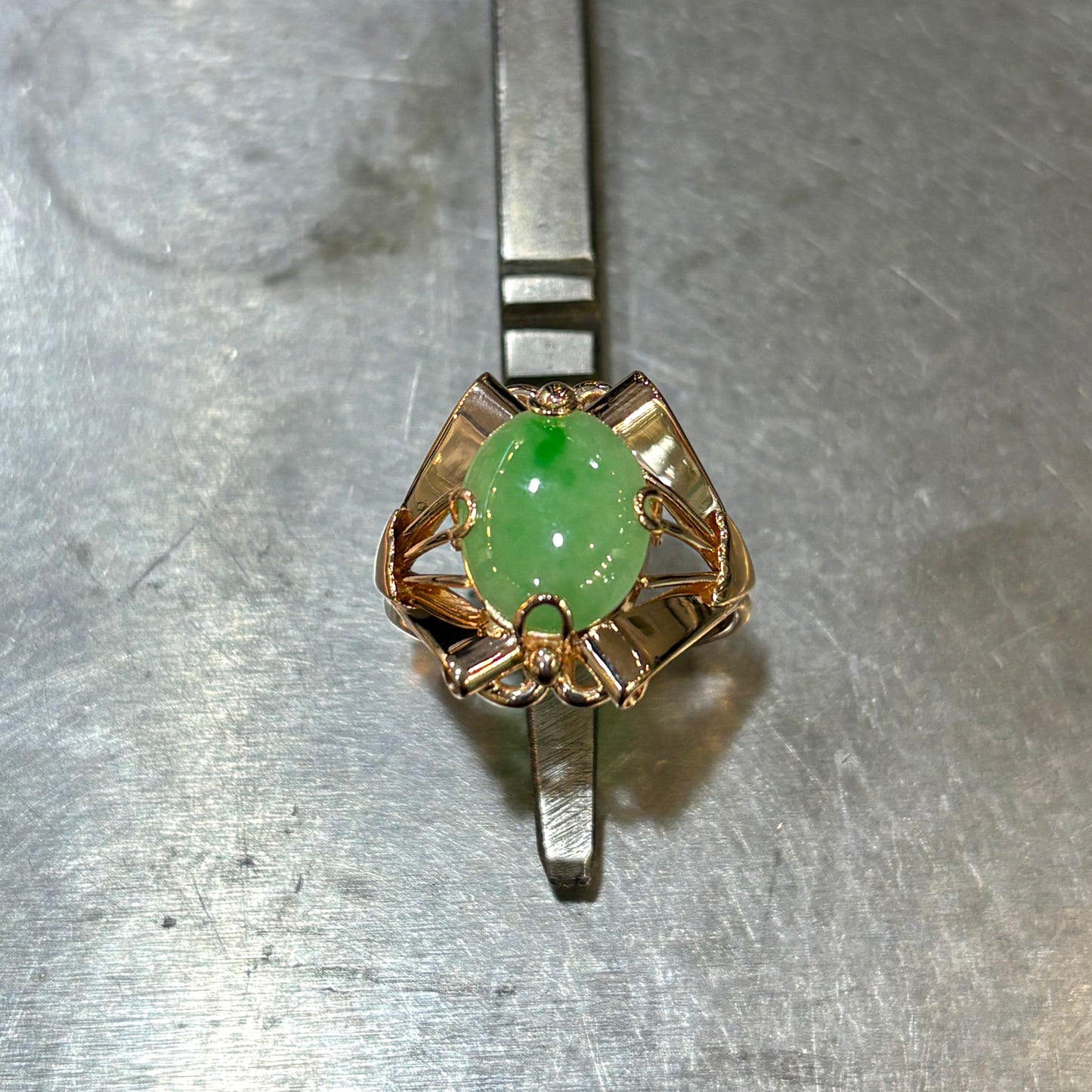 Bague Vintage - Or Jaune 585 & Jadaïte