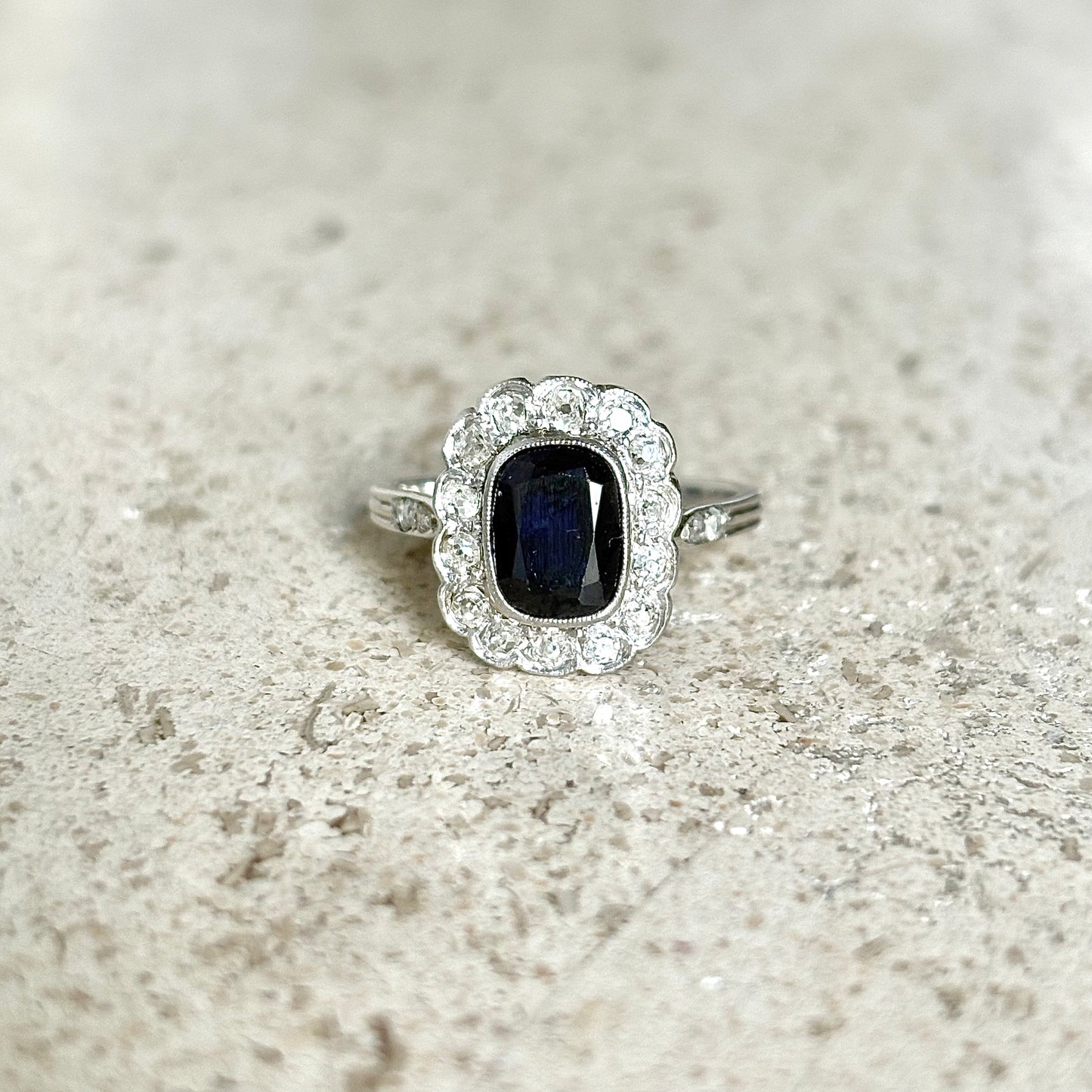 Bague Marguerite - Or Blanc 750 Saphir & Diamants