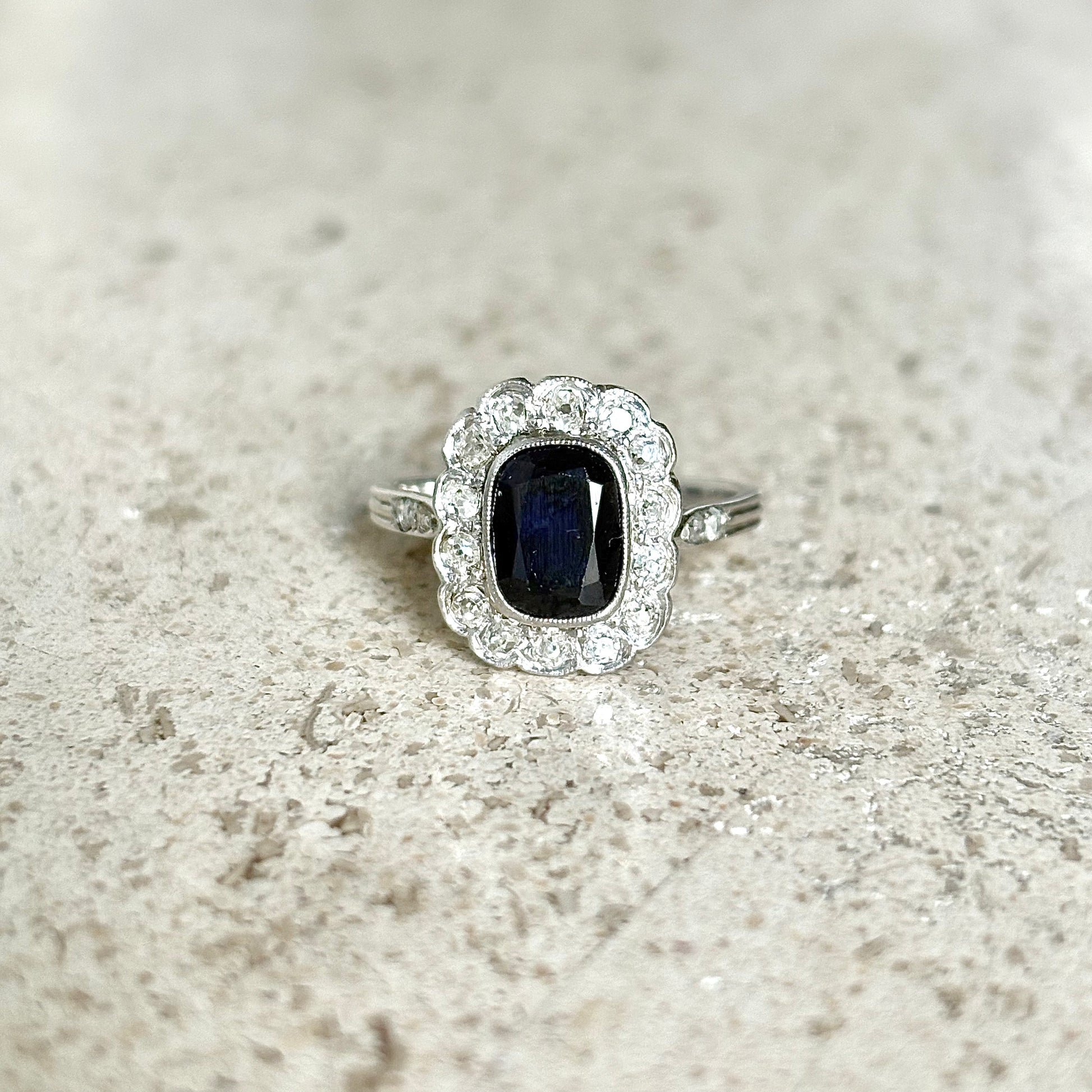 Bague Marguerite - Or Blanc 750 Saphir & Diamants
