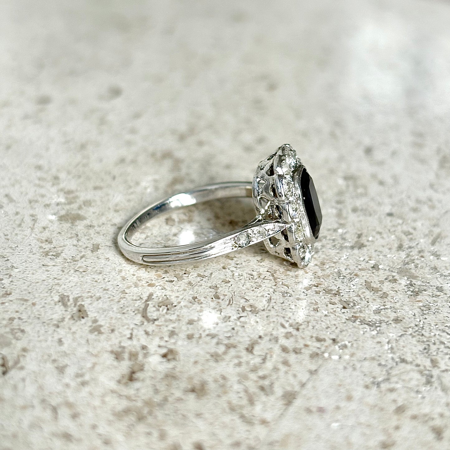 Bague Marguerite - Or Blanc 750 Saphir & Diamants