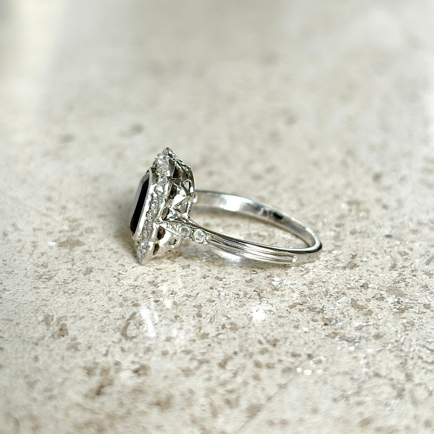 Bague Marguerite - Or Blanc 750 Saphir & Diamants