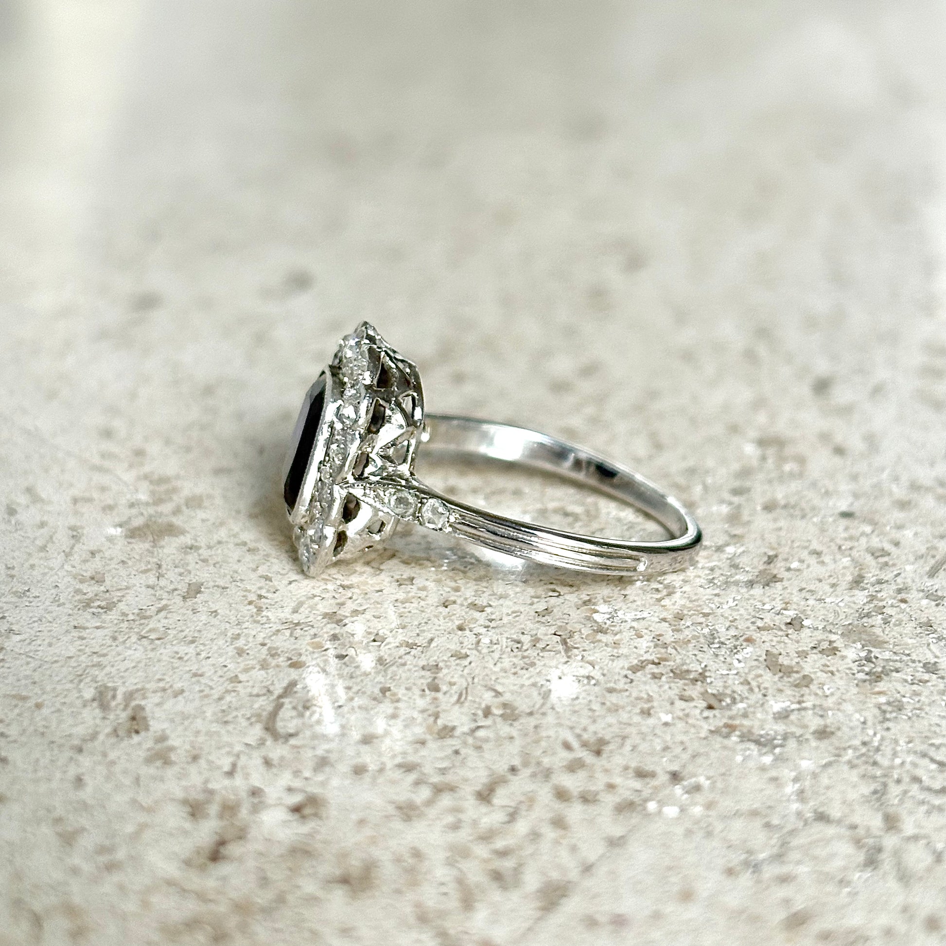 Bague Marguerite - Or Blanc 750 Saphir & Diamants