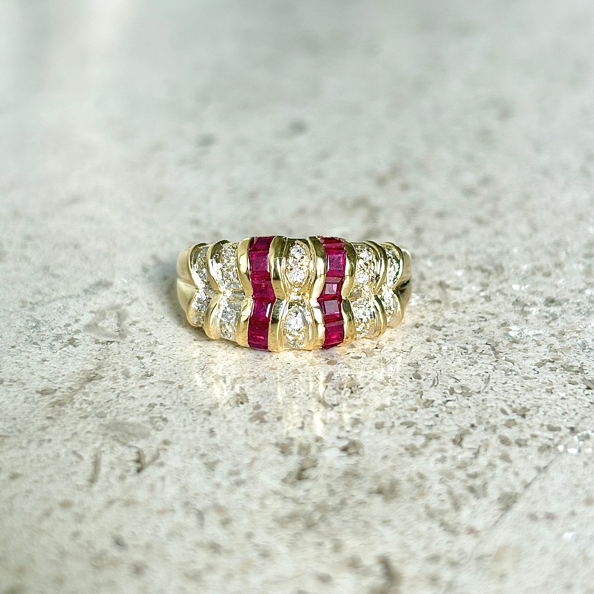 Bague Jonc Art Déco - Or Jaune 750 & Rubis