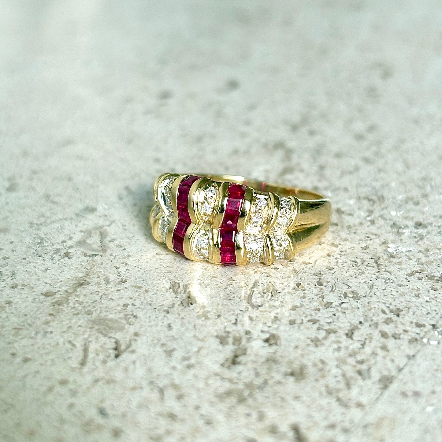 Bague Jonc Art Déco - Or Jaune 750 & Rubis