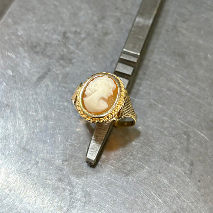 Bague Vintage - Or Jaune 750 & Camée