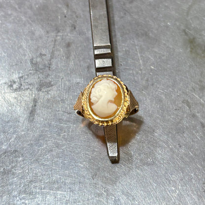 Bague Vintage - Or Jaune 750 & Camée