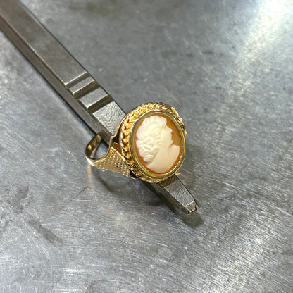 Bague Vintage - Or Jaune 750 & Camée