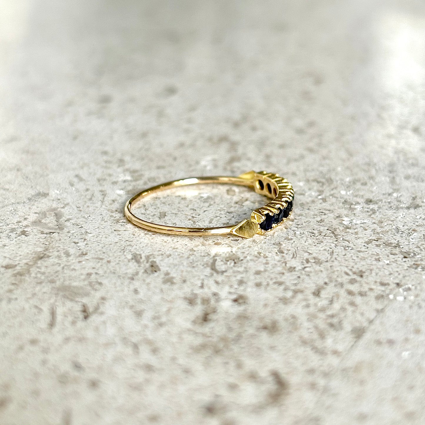 Bague Alliance - Or Jaune 750 & Saphirs