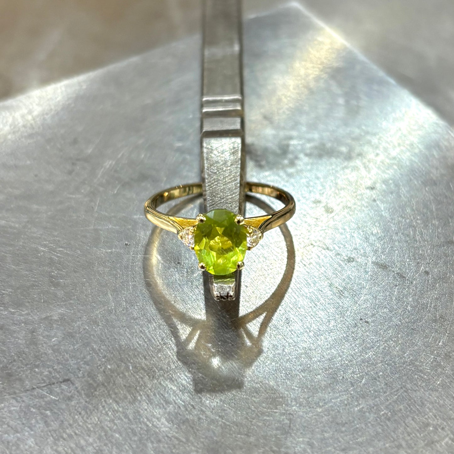 Bague Trilogie - Or Jaune 750 Péridot & Diamants