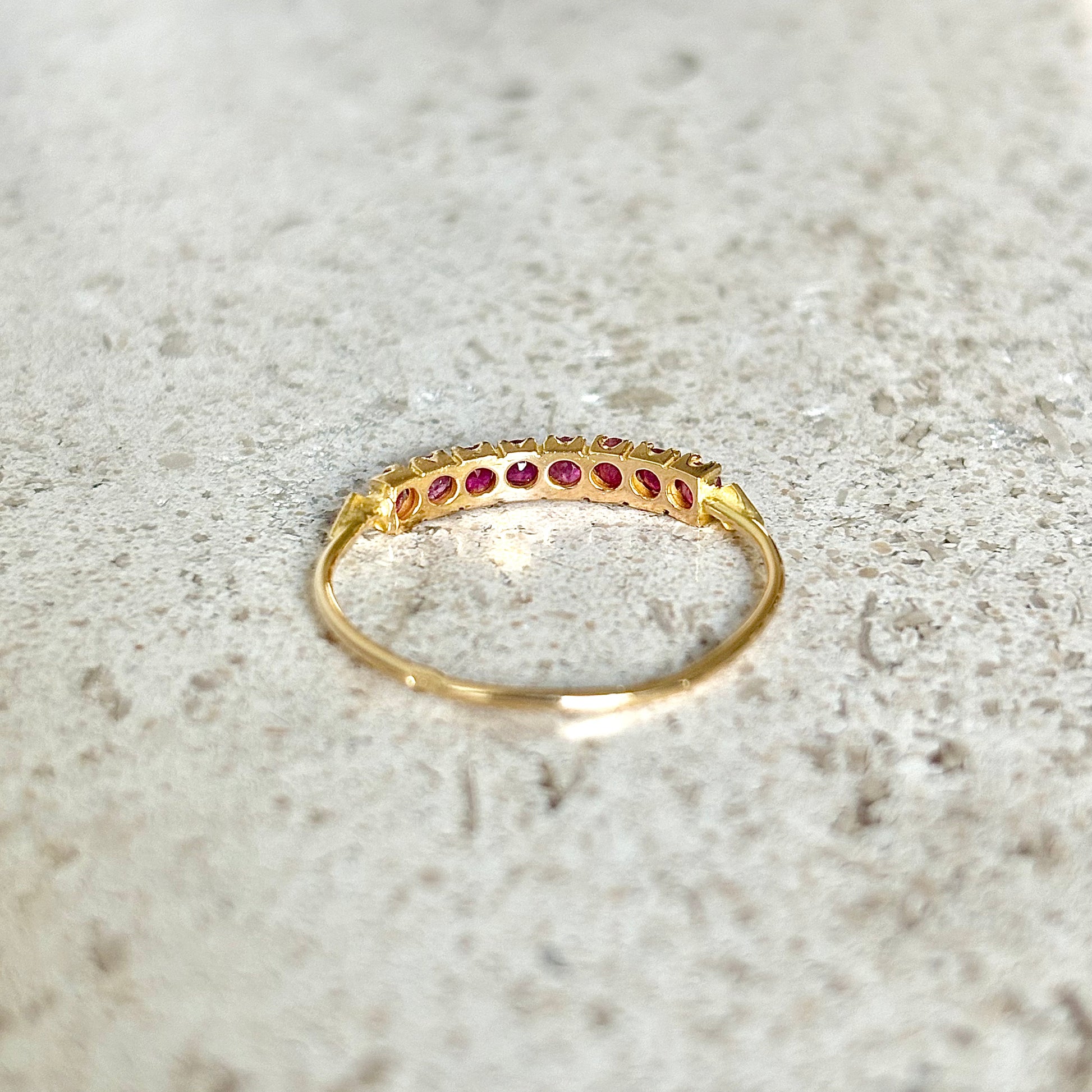 Bague Alliance - Or Jaune 750 & Rubis
