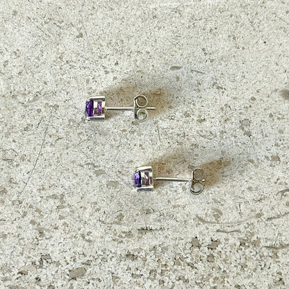 Boucles D'oreilles Puces - Or Blanc 750 & Améthystes