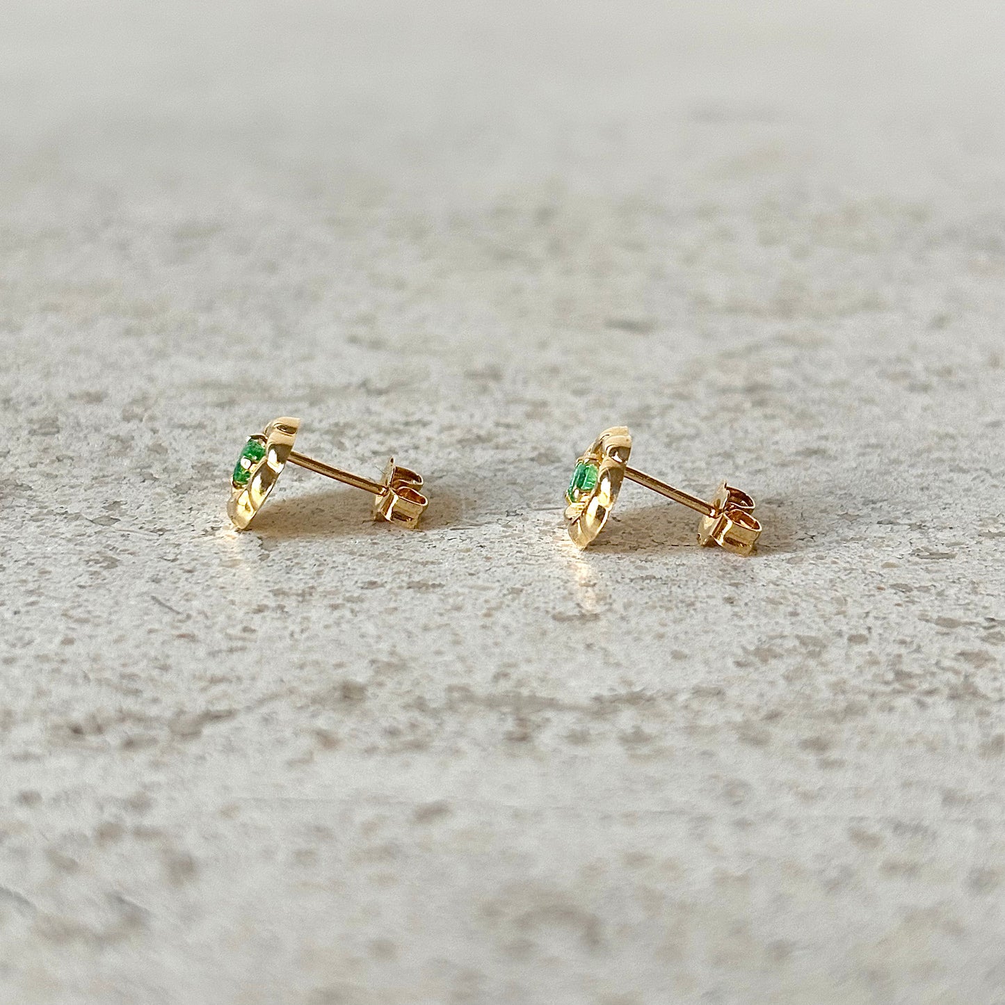 Boucles D'oreilles Florales - Or Jaune 750 & Émeraudes