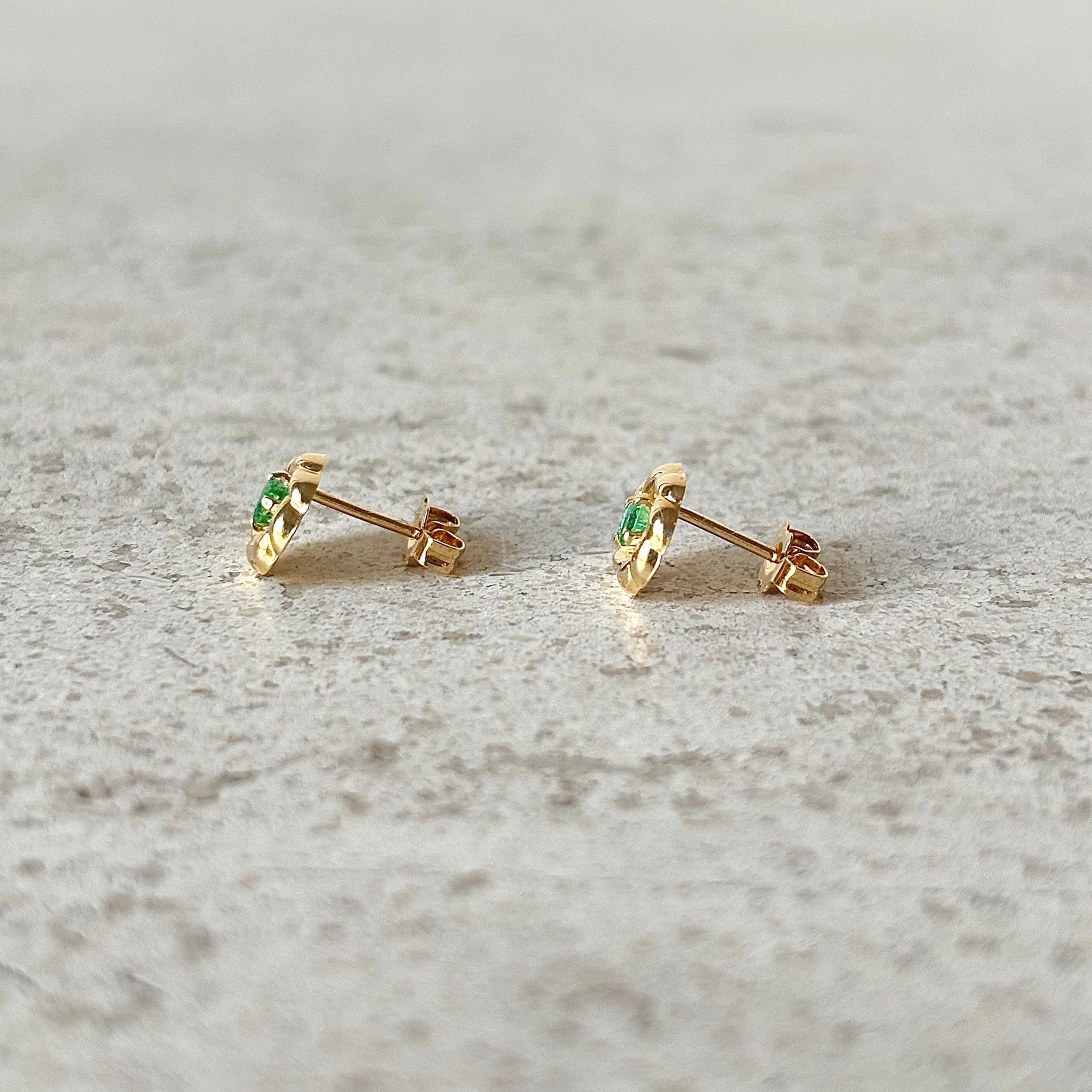 Boucles D'oreilles Florales - Or Jaune 750 & Émeraudes