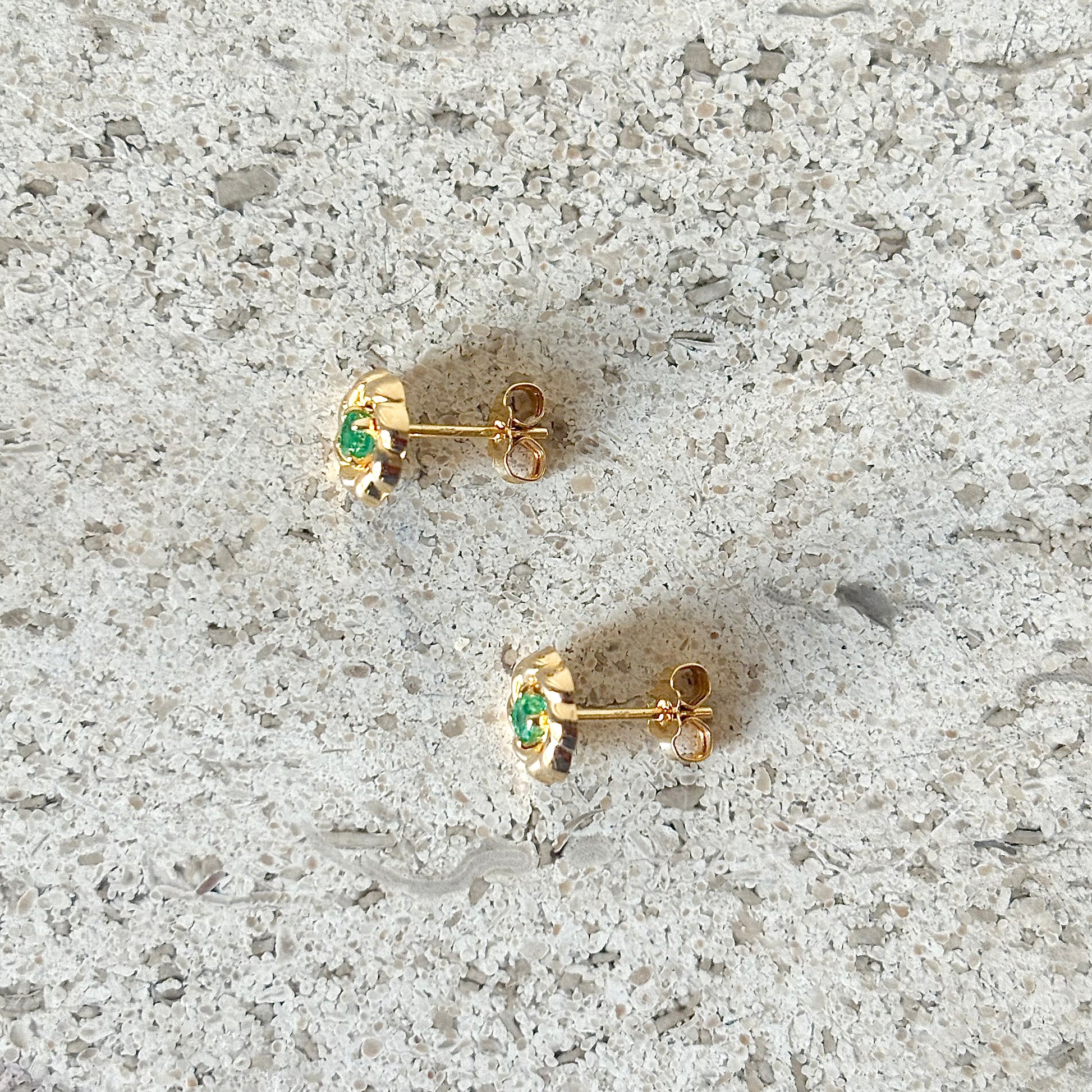 Boucles D'oreilles Florales - Or Jaune 750 & Émeraudes
