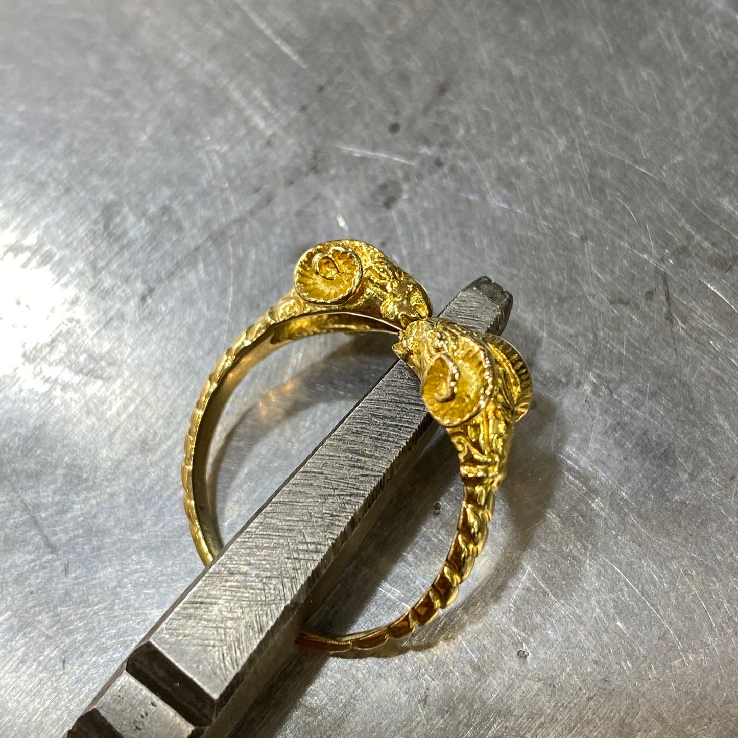 Bague Bélier - Or Jaune 750