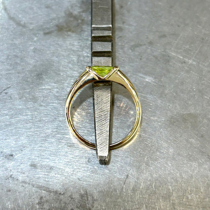 Bague Jonc - Or Jaune 750 & Péridot