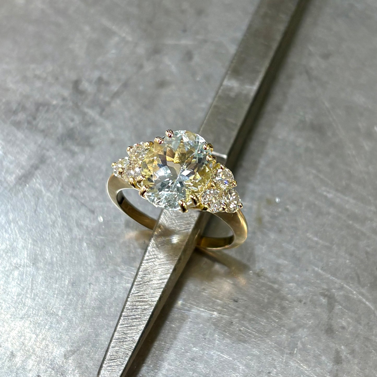 Bague Nausicaä Grande - Or Jaune 750 Aigue-Marine & Diamants