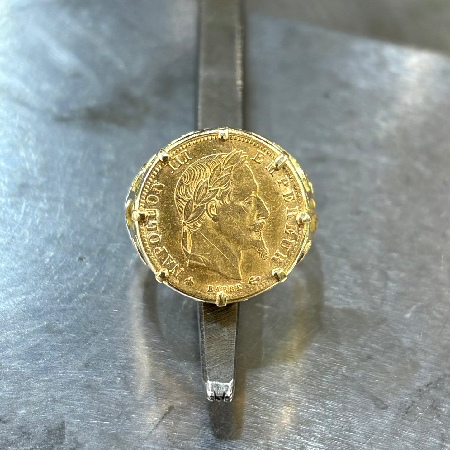 Bague Chevalière Pièce - Or Jaune 750 & Pièce Or 5 Francs Napoléon