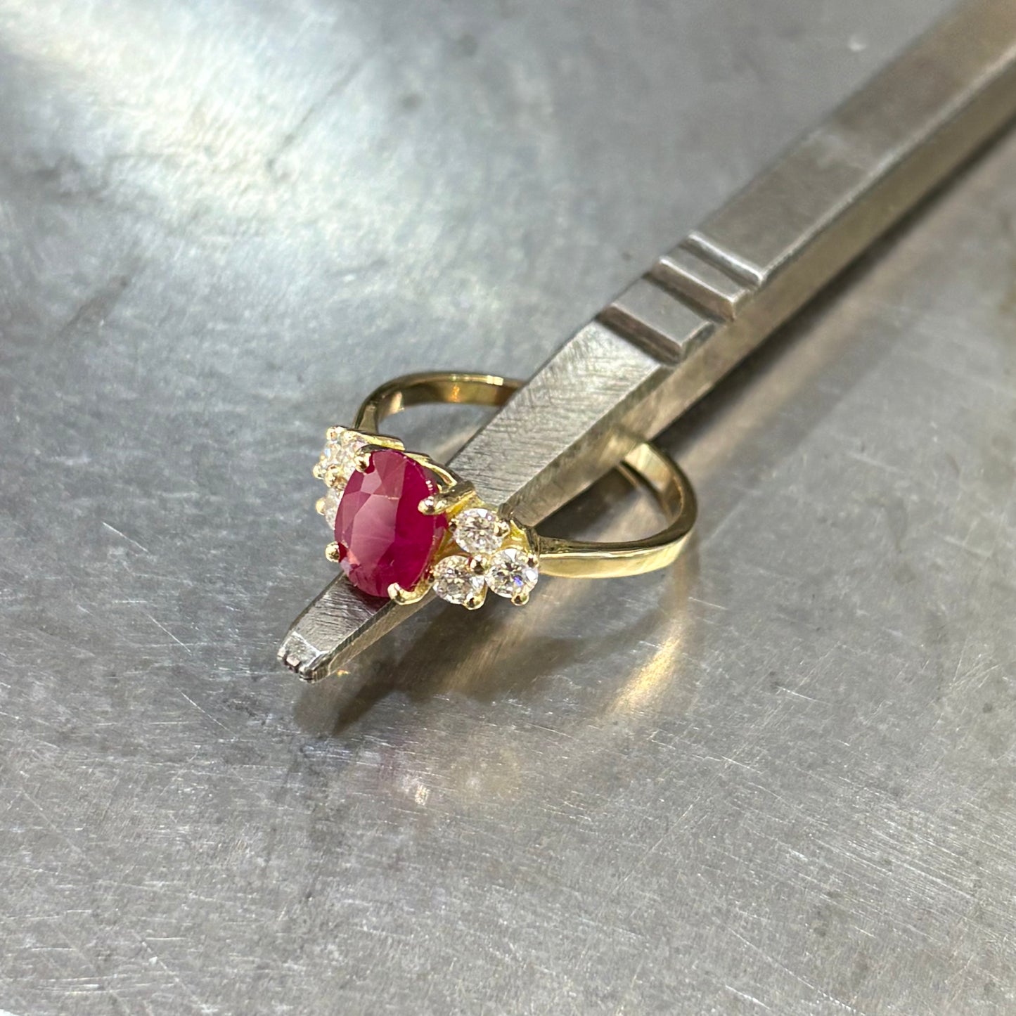 Bague Nausicaä Médium - Or Jaune 750 Rubis & Diamants