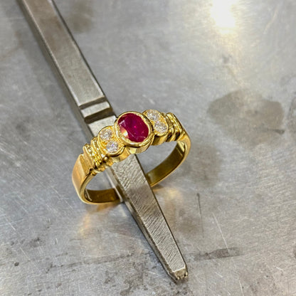 Bague Pazu - Or Jaune 750 Rubis & diamants Création Fremont