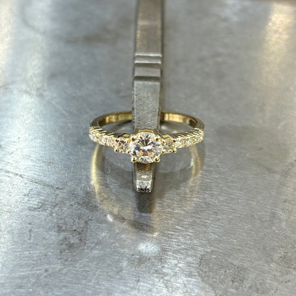 Bague Solitaire - Or Jaune 750 & Diamants