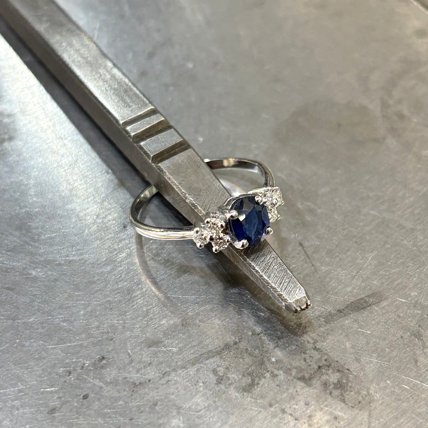 Bague Nausicaä Mini - Or Blanc 750 Saphir & Diamants