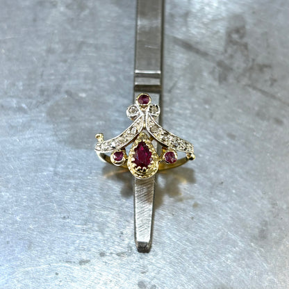 Bague Princesse Vintage - Or Jaune 750 Rubis & Diamants