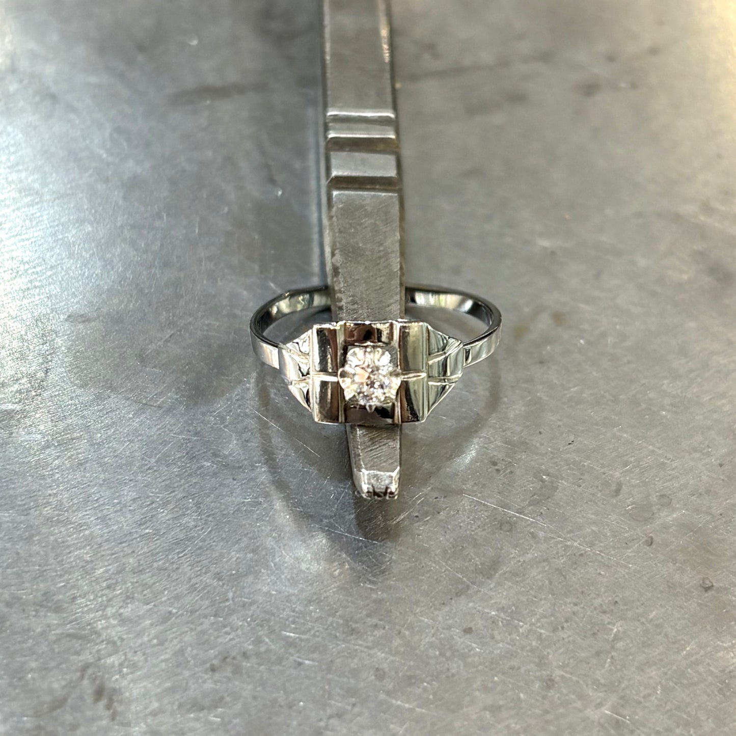 Bague Tank Vintage Art Déco - Or Blanc 750 & Diamant