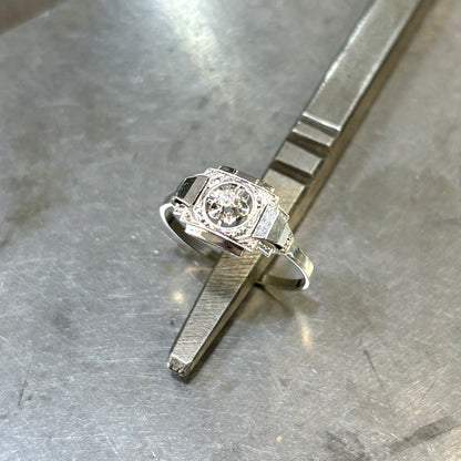 Bague Tank Vintage Art Déco - Or Blanc 750 & Diamant