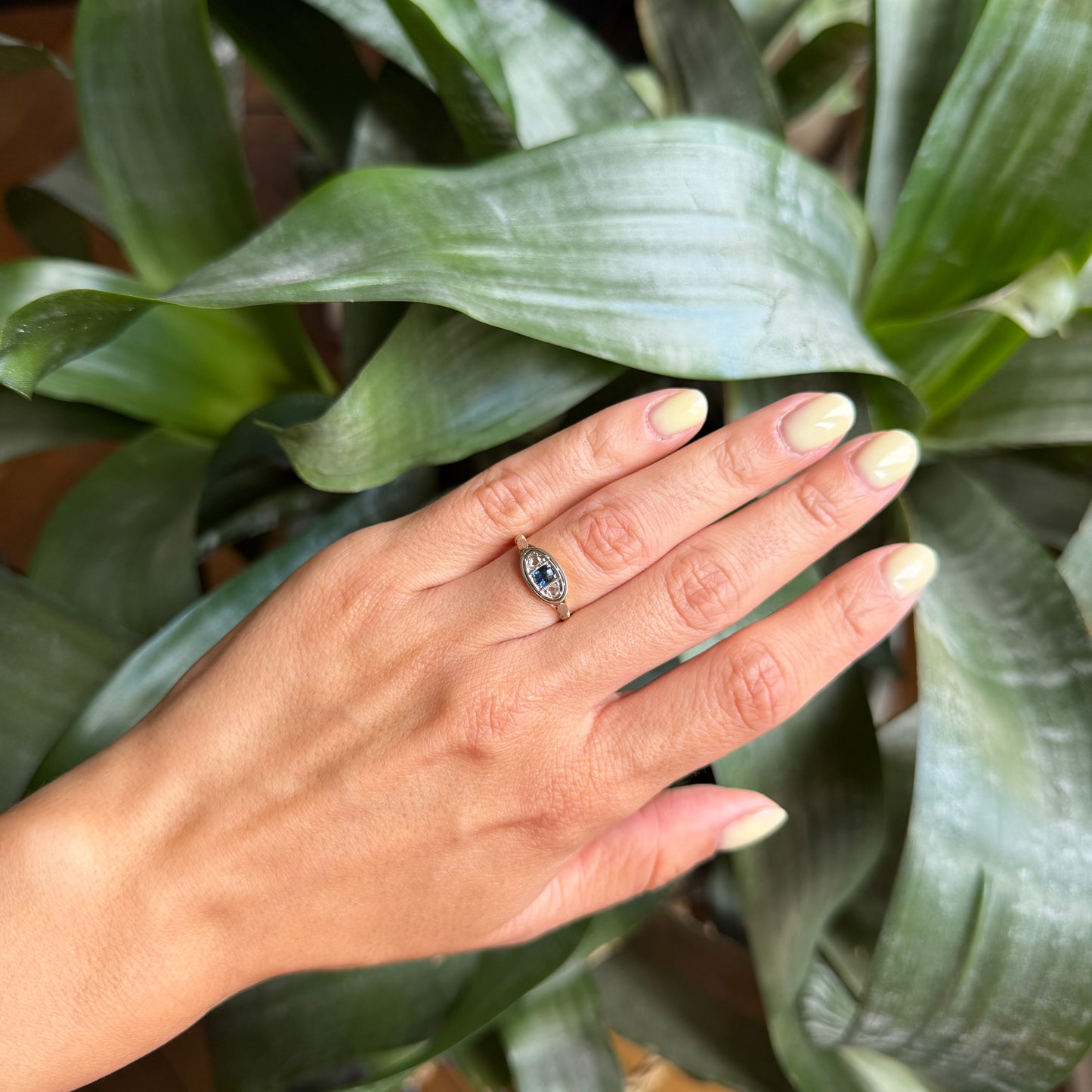 Bague Trilogie Vintage - Or Jaune 750 Saphir & Diamants