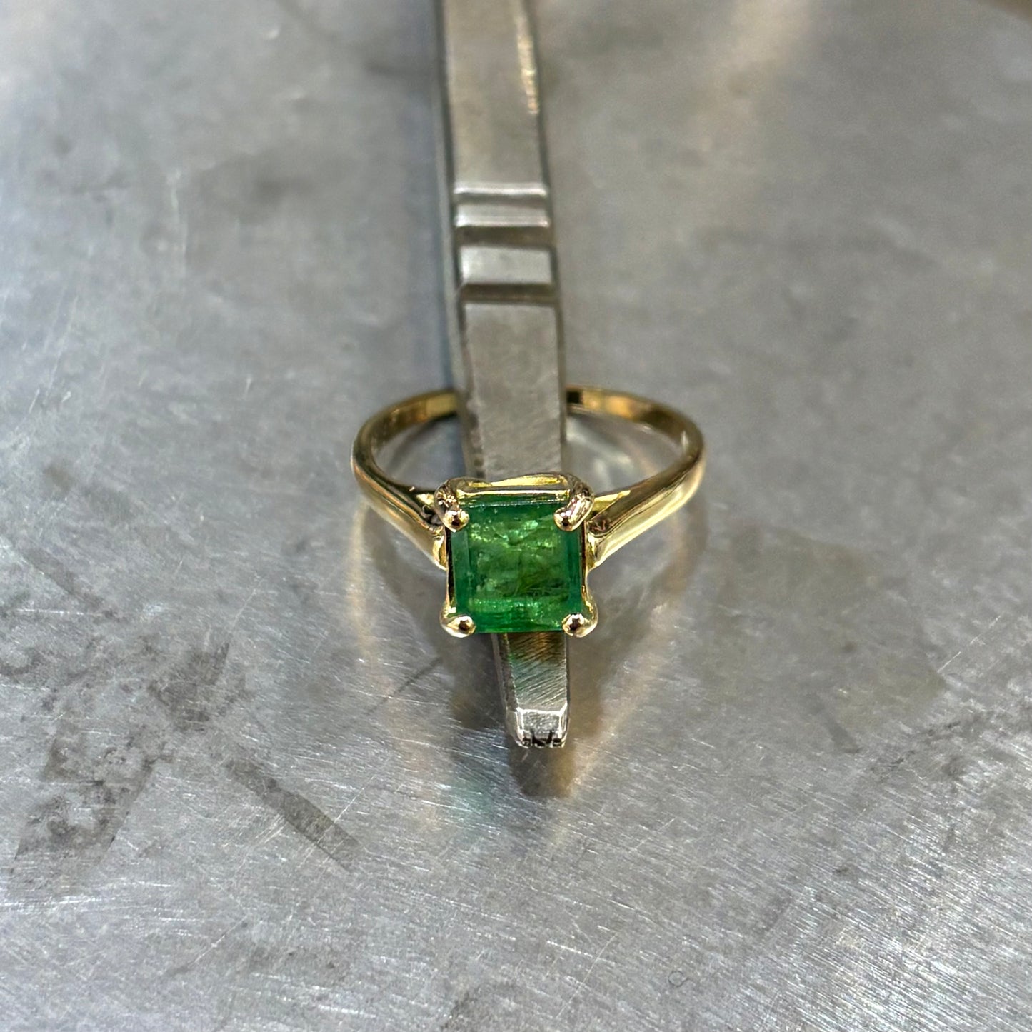 Bague Lapuna - Or Jaune 750 & Émeraude