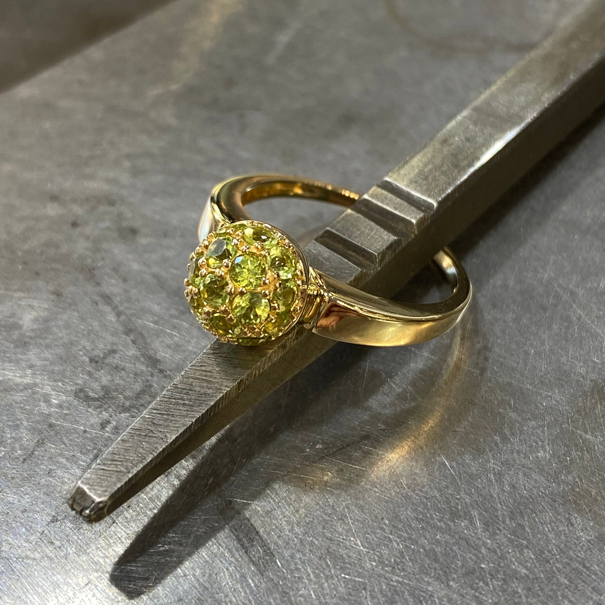 Bague - Or Jaune 750 & Péridots Occasion