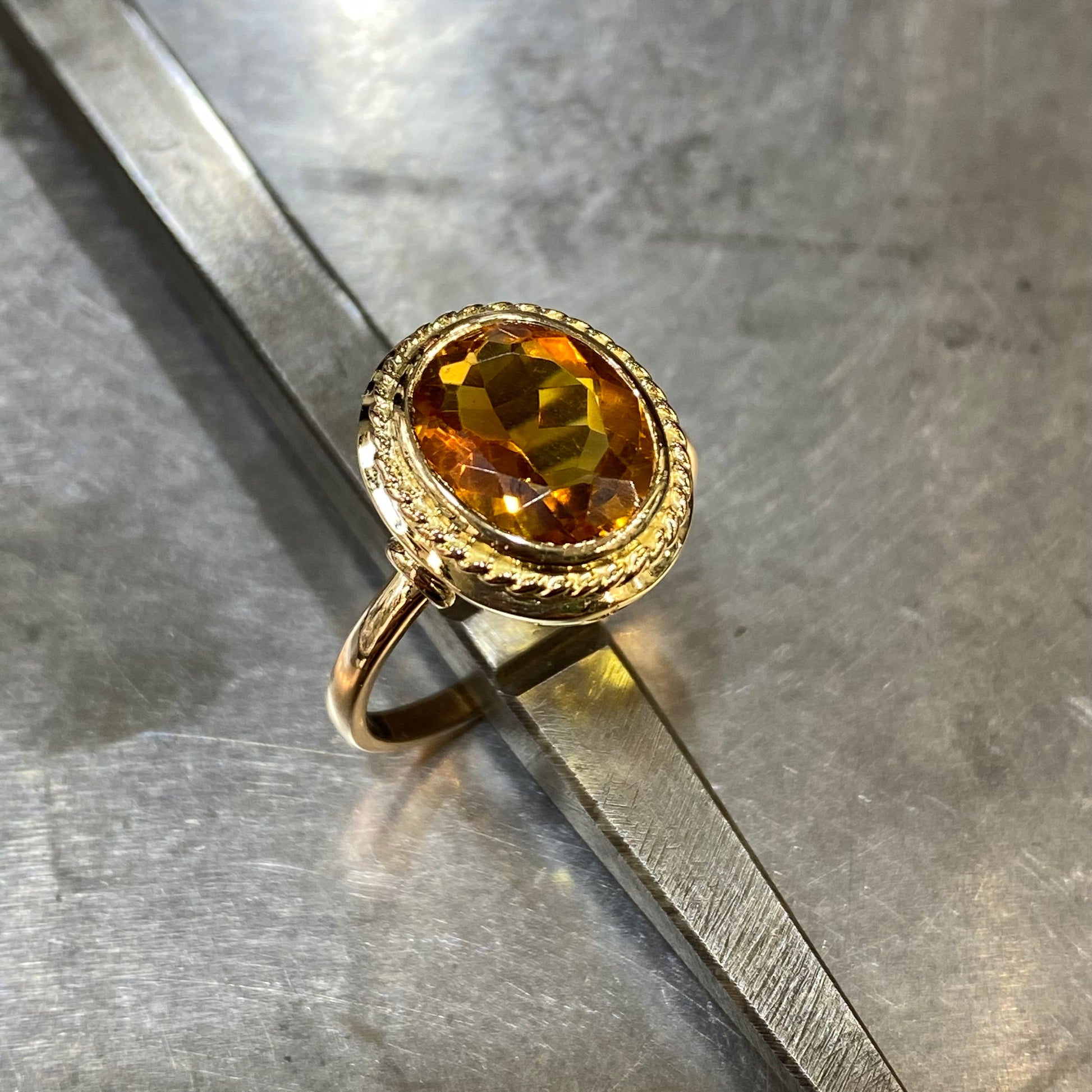 Bague Vintage - Or jaune 750 & Citrine Occasion