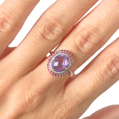 Bague Entourage - Or Blanc 750 Améthyste, Diamants & Rubis