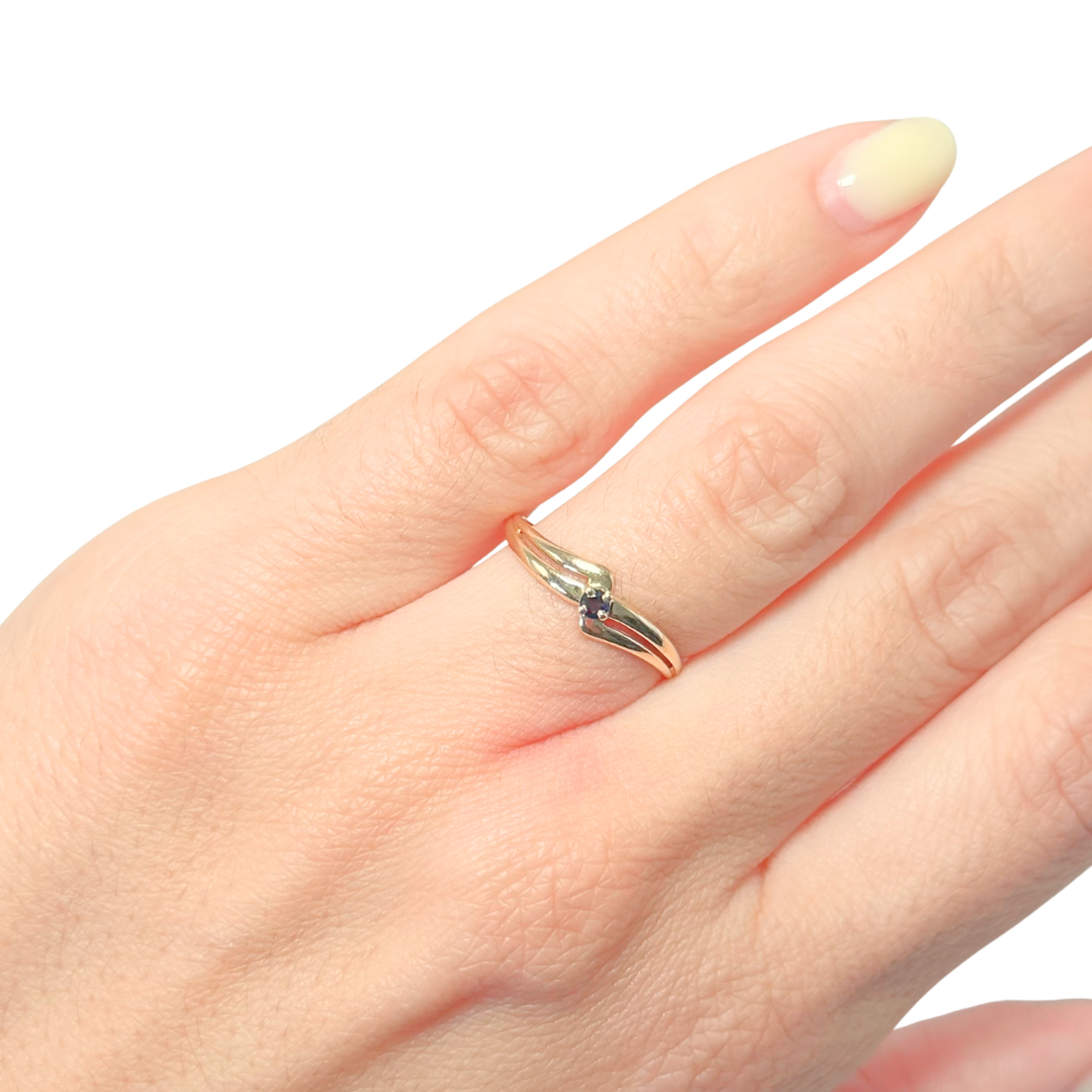 Bague - Or Jaune 750 & Saphir