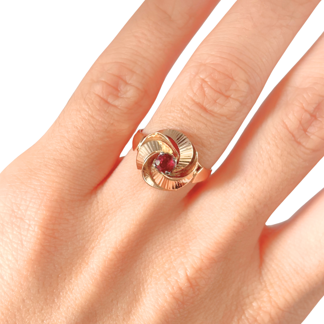 Bague Tourbillon Vintage - Or Jaune 750 & Rubis